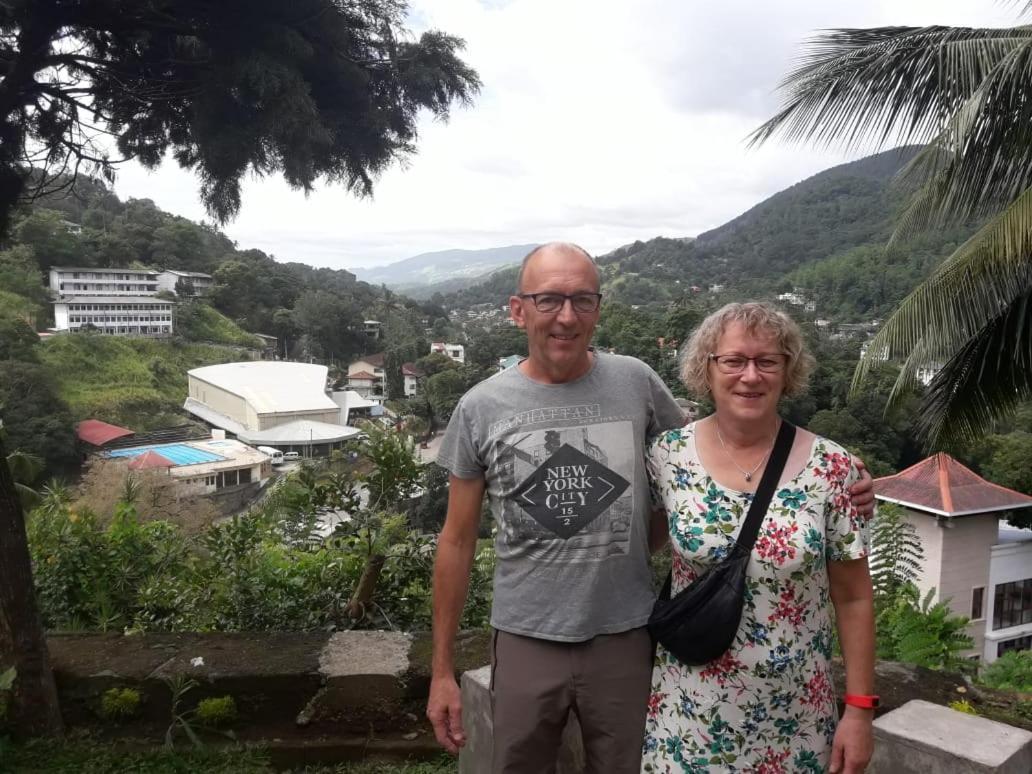 Udawatta Kele Villa Kandy Buitenkant foto
